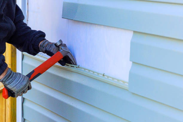 Reliable Siding Repair contractor in West Chester, OH by Creative Siding